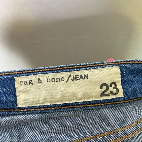 rag & bone Kilbowie Zippered Distressed Skinny Jeans 23 - Picture 7 of 9